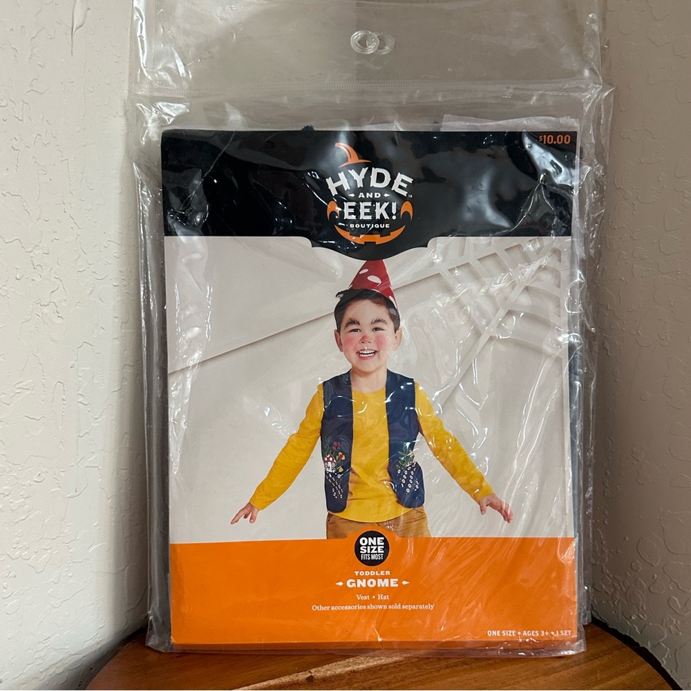 Target Hyde and Eek Boutique Gnome (Vest & Hat) Halloween Costume